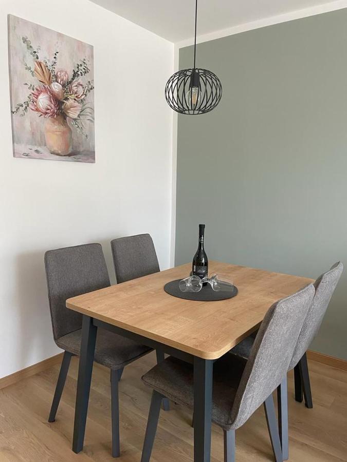 Apartman Stela Knin Kültér fotó