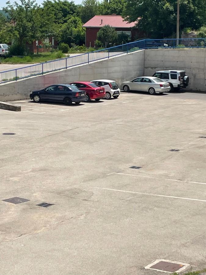 Apartman Stela Knin Kültér fotó
